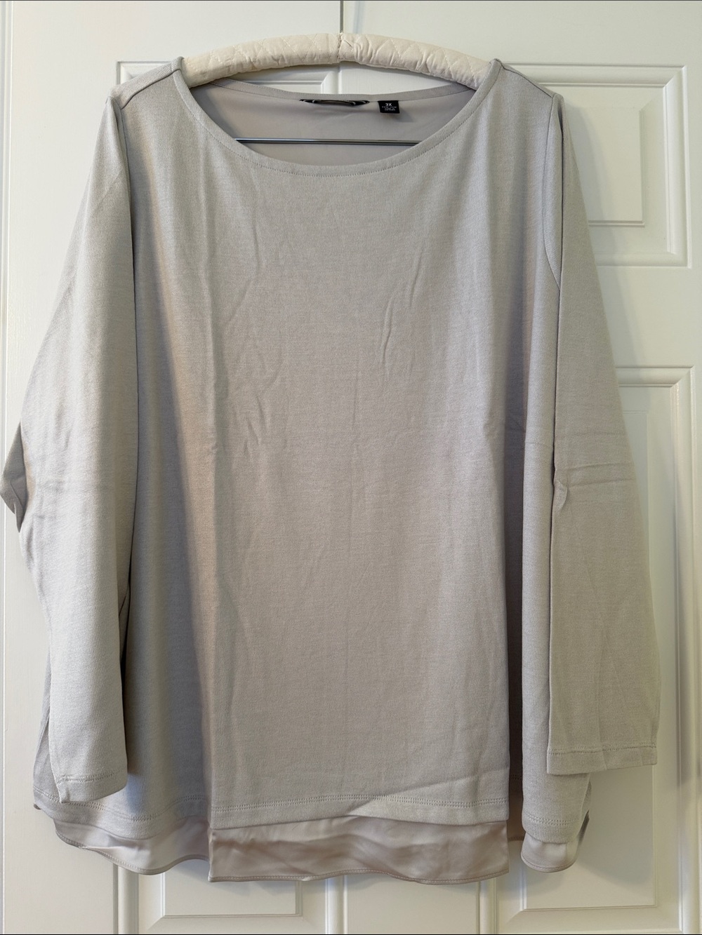 Lands' End Light Gray Long Sleeve Split Back Women's Top